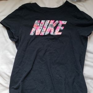 Nike tee shirt